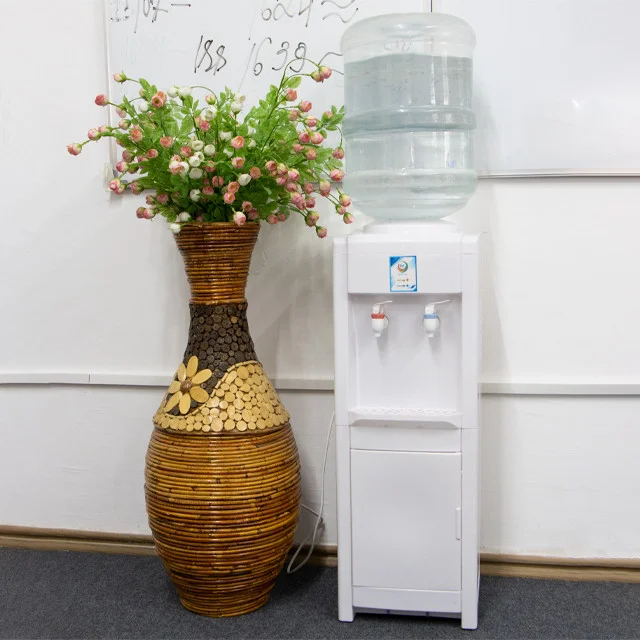Кулер для воды IVI F2