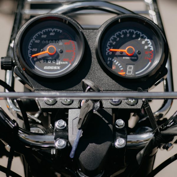Мотоцикл Suzuki GSX 200 White Spirit — изображение 6