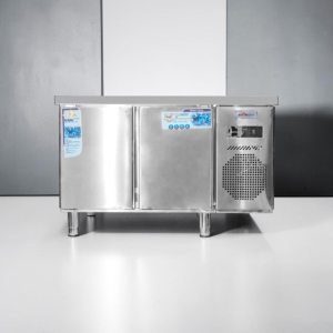 Разделочный холодильный стол FrostTop 250л