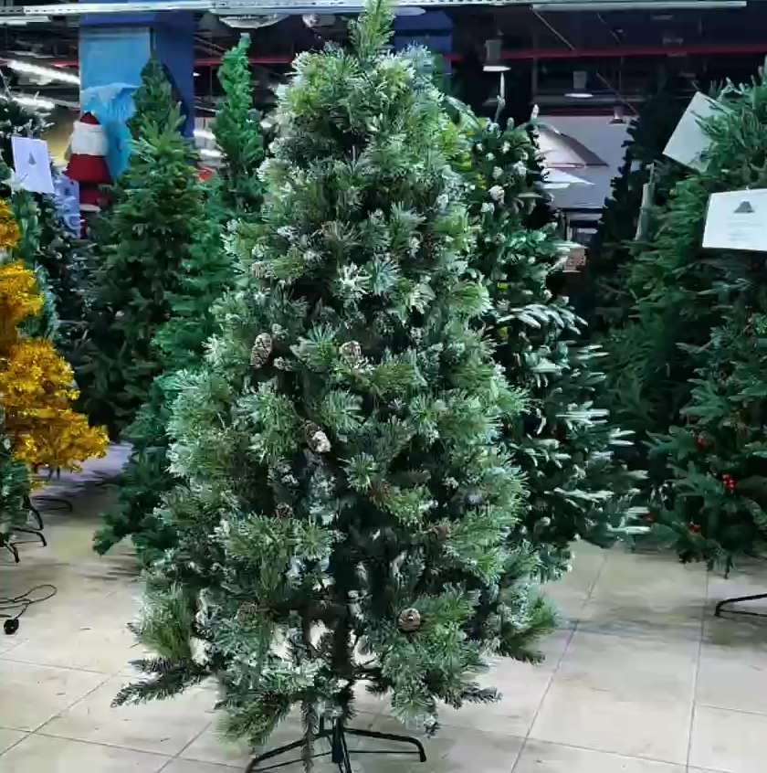 Новогодняя ель покрытая снегом и шишками Snow-Kissed Spruce 190 см