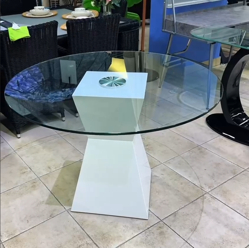 Обеденный стол Hourglass White