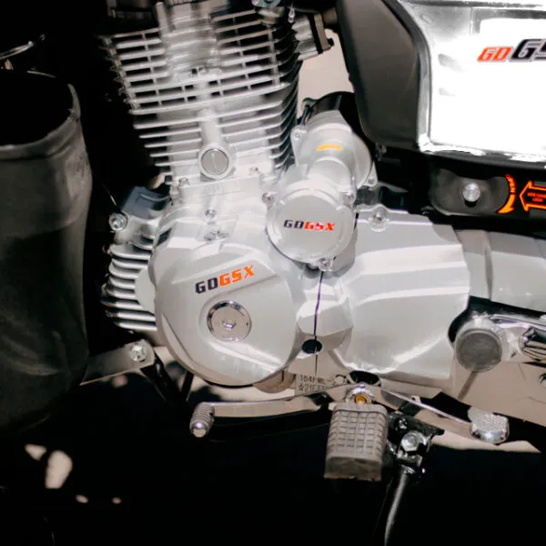 Мотоцикл Suzuki GSX 200 White Spirit — изображение 8