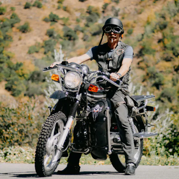 Мотоцикл Suzuki GSX 200 Black Sabbath — изображение 3