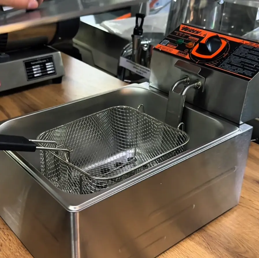 Фритюрница Deep fryer 5.5 л