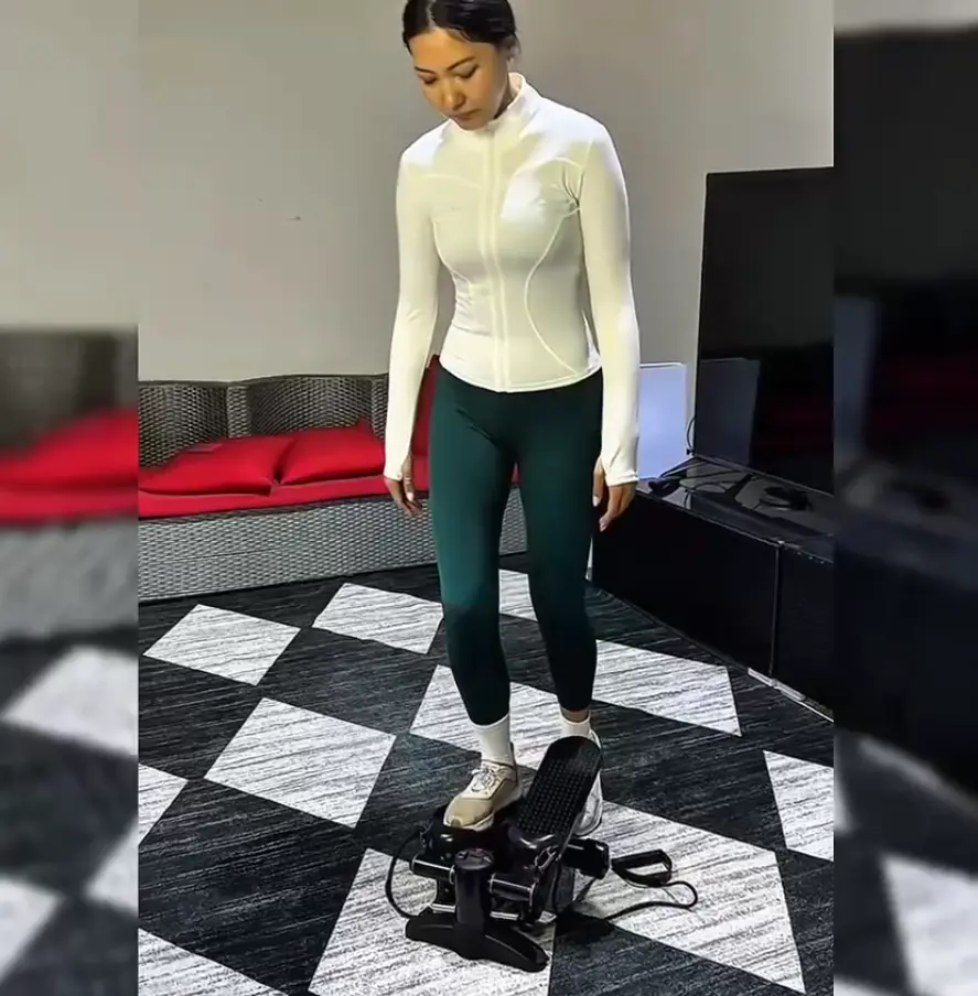 Мини-степпер с эспандерами Steppfit